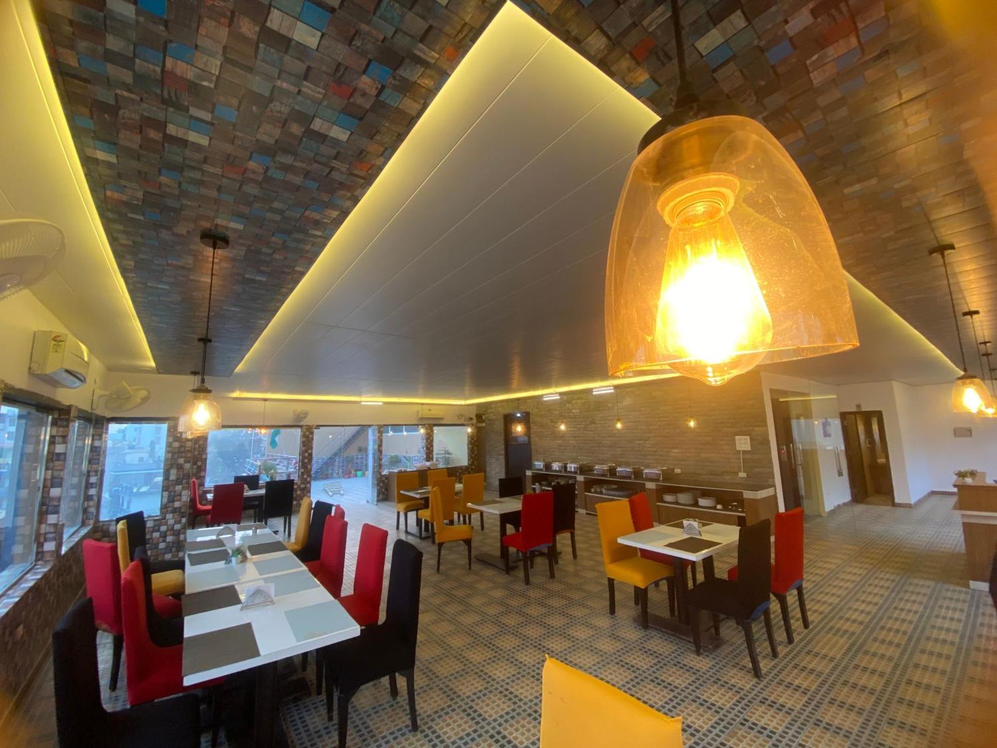 Mj Hills Rishikesh Hotell Exteriör bild