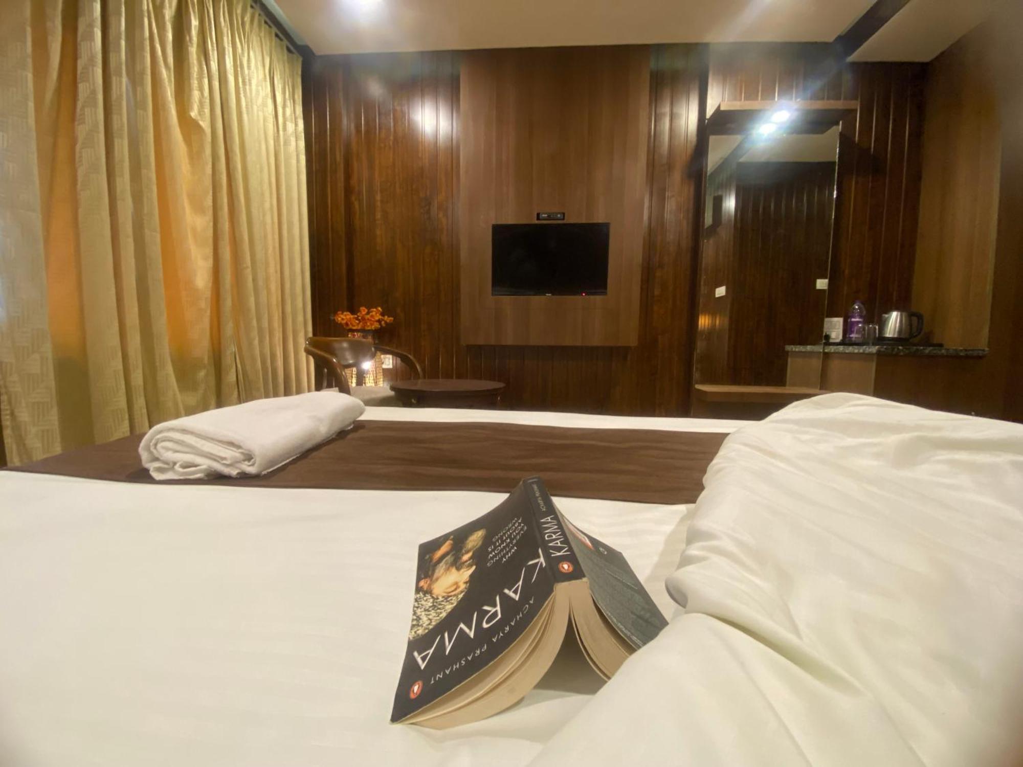 Mj Hills Rishikesh Hotell Exteriör bild