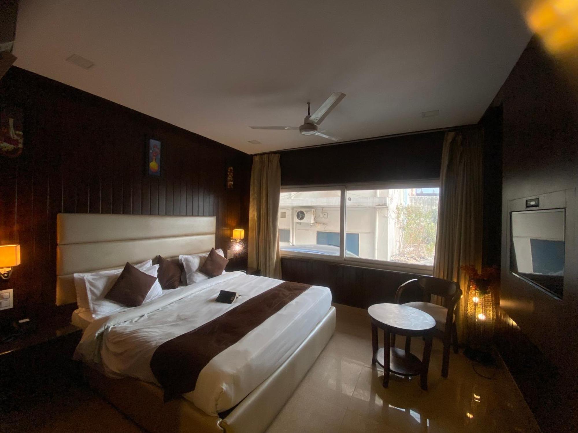 Mj Hills Rishikesh Hotell Exteriör bild