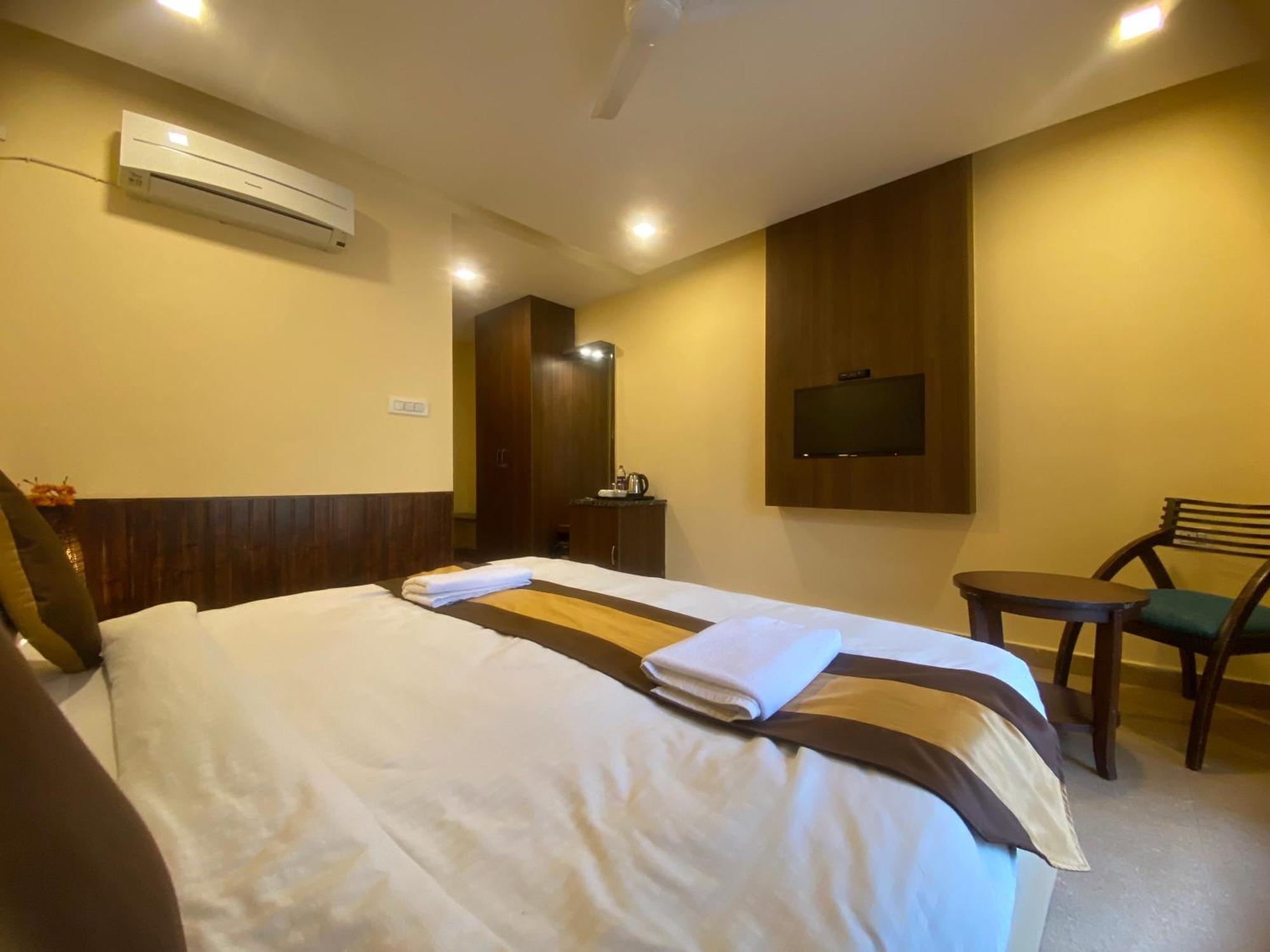 Mj Hills Rishikesh Hotell Exteriör bild