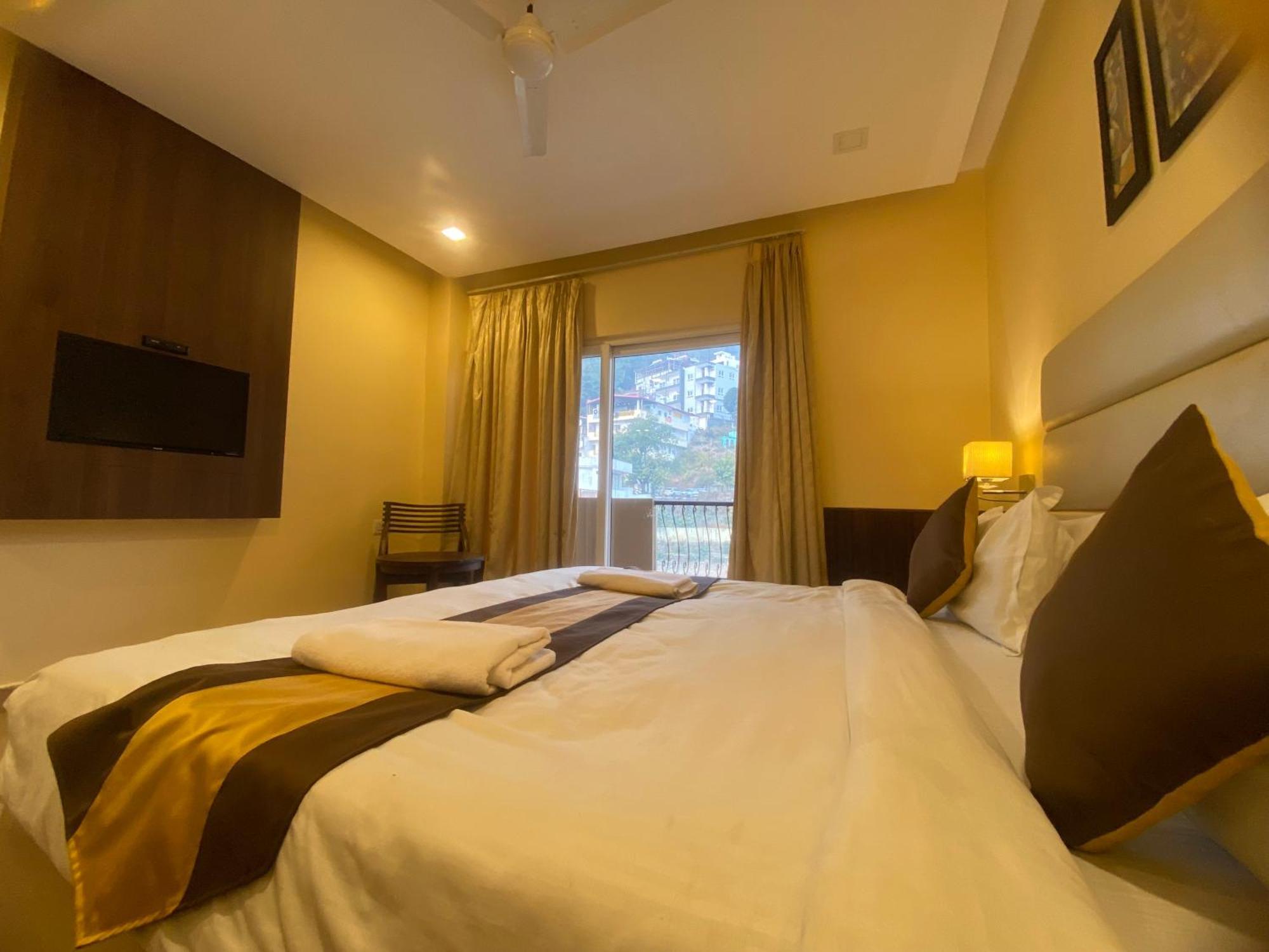 Mj Hills Rishikesh Hotell Exteriör bild