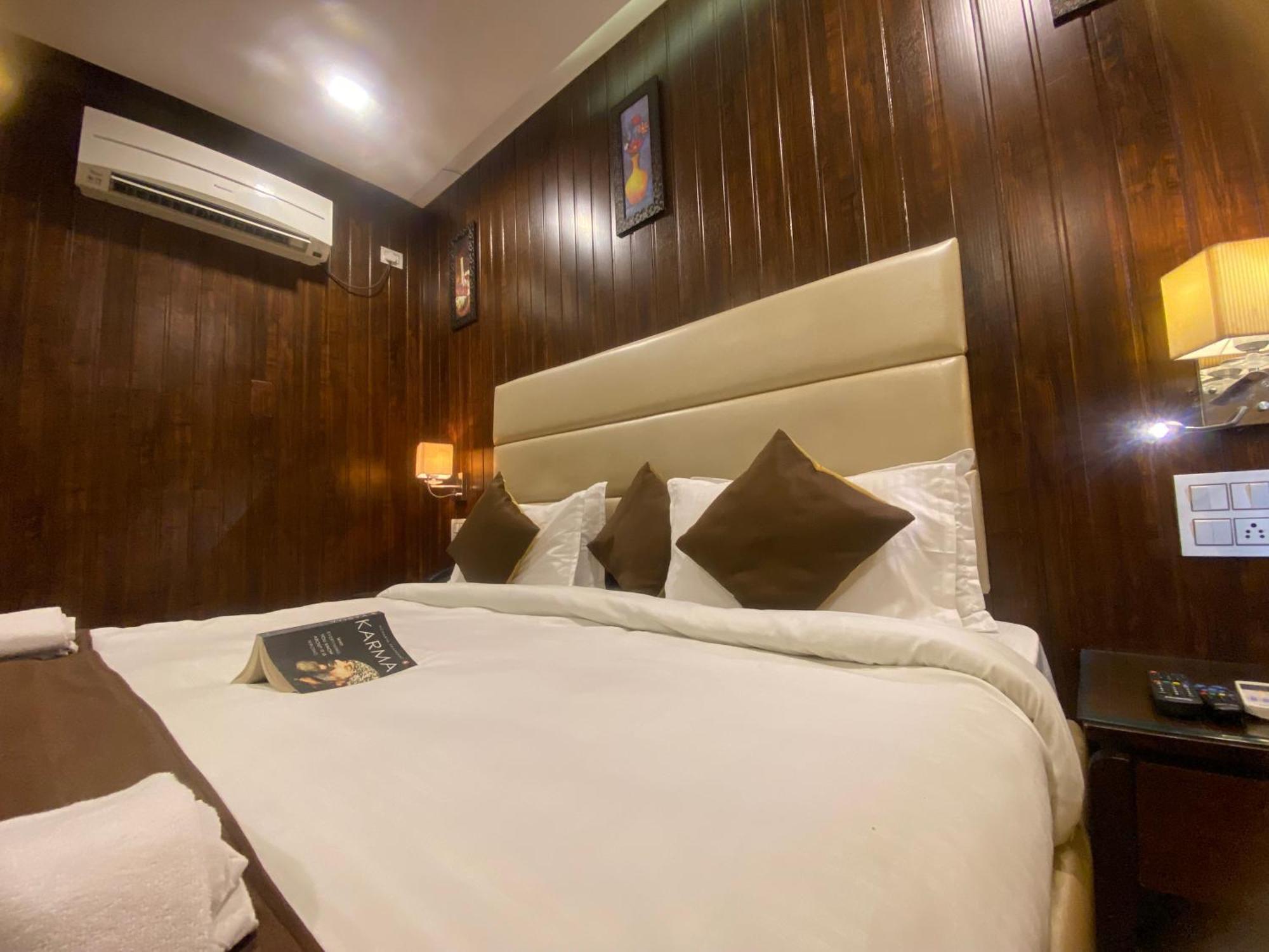 Mj Hills Rishikesh Hotell Exteriör bild