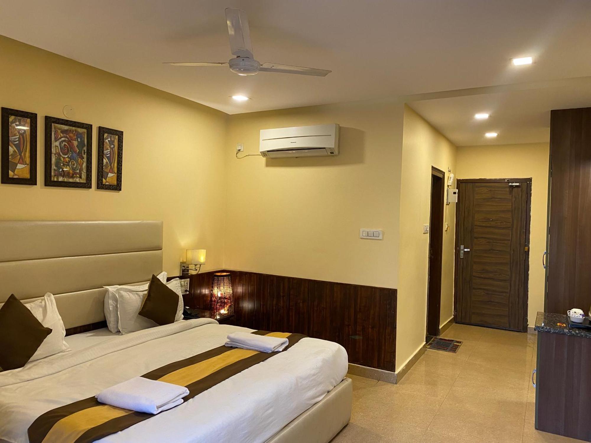 Mj Hills Rishikesh Hotell Exteriör bild